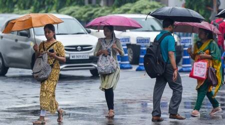 Monsoon enters south Bengal, but nearly a week late this year