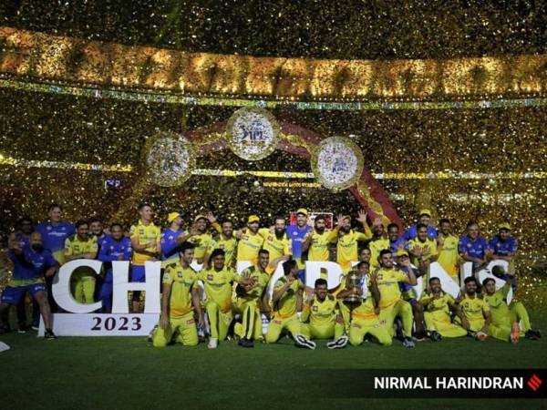 As per reports, 3.2 crore viewers had logged into JioCinema to watch the IPL final.